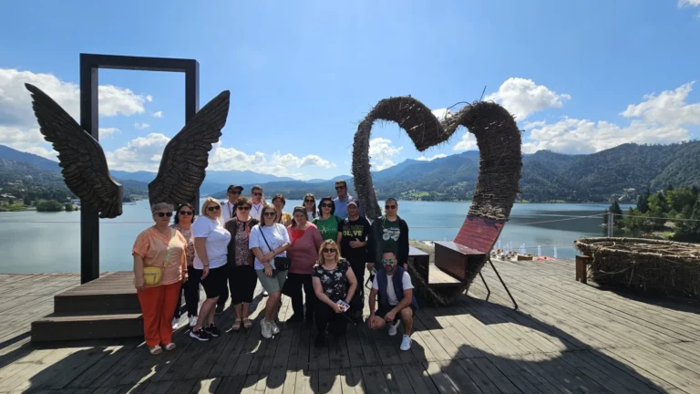 Fotografie de grup din albumul Dor de Vacanță